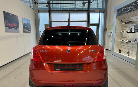 Suzuki Swift IV рестайлинг, 2011 год, 820 000 рублей, 5 фотография