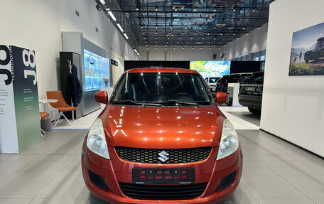 Suzuki Swift IV рестайлинг, 2011 год, 820 000 рублей, 2 фотография