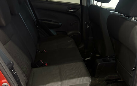 Suzuki Swift IV рестайлинг, 2011 год, 820 000 рублей, 24 фотография