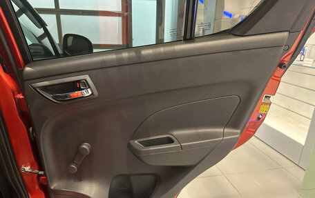 Suzuki Swift IV рестайлинг, 2011 год, 820 000 рублей, 28 фотография