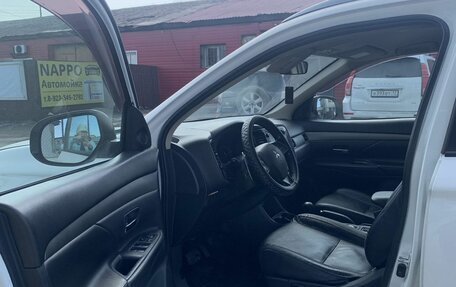 Mitsubishi Outlander III рестайлинг 3, 2012 год, 1 025 300 рублей, 6 фотография