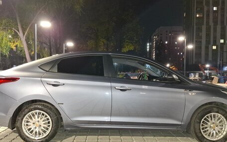 Hyundai Solaris II рестайлинг, 2018 год, 1 230 000 рублей, 7 фотография