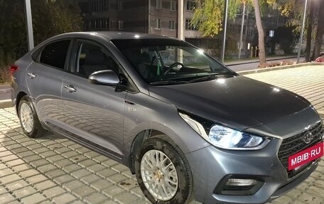 Hyundai Solaris II рестайлинг, 2018 год, 1 230 000 рублей, 8 фотография