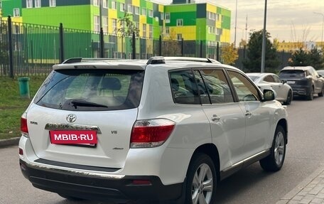 Toyota Highlander III, 2012 год, 1 895 000 рублей, 5 фотография