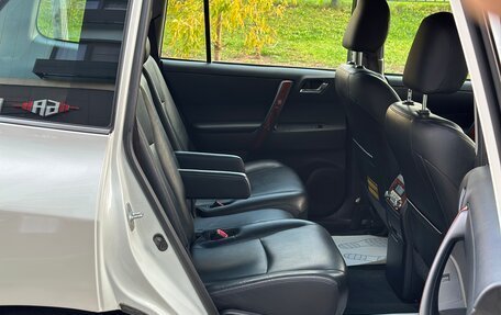 Toyota Highlander III, 2012 год, 1 895 000 рублей, 20 фотография