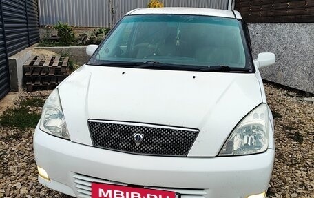 Toyota Opa I рестайлинг, 2000 год, 355 000 рублей, 1 фотография