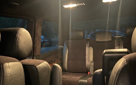 Volkswagen Multivan T6 рестайлинг, 2016 год, 5 990 000 рублей, 12 фотография