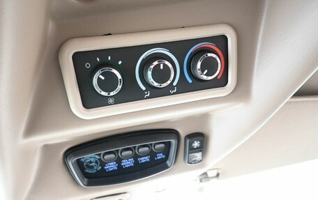Chevrolet Express II, 2020 год, 10 849 900 рублей, 26 фотография