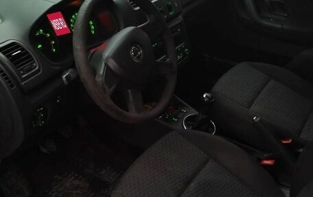 Skoda Fabia II, 2013 год, 420 000 рублей, 7 фотография