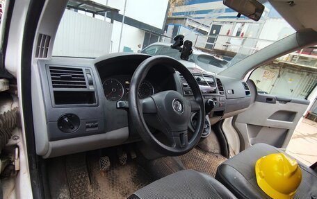 Volkswagen Transporter T5 рестайлинг, 2014 год, 700 000 рублей, 6 фотография