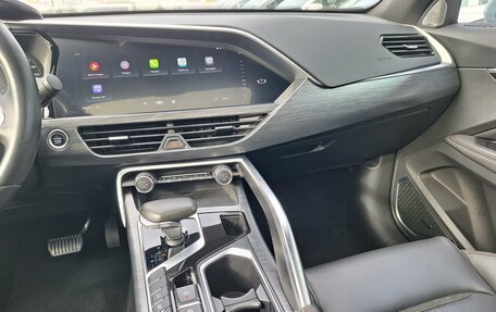 Geely Tugella FY11, 2022 год, 2 375 000 рублей, 17 фотография