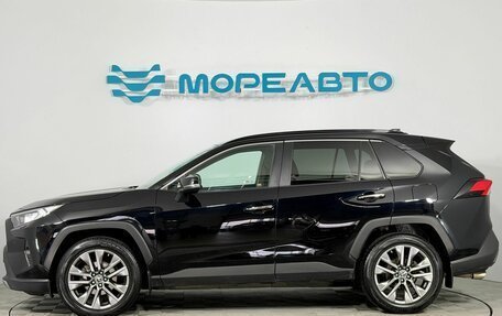 Toyota RAV4, 2020 год, 2 590 000 рублей, 8 фотография