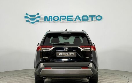 Toyota RAV4, 2020 год, 2 590 000 рублей, 6 фотография
