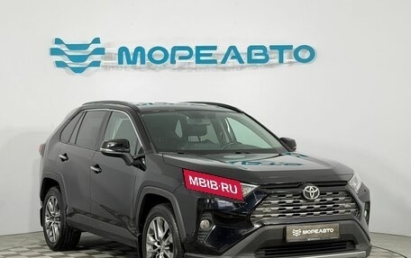 Toyota RAV4, 2020 год, 2 590 000 рублей, 3 фотография