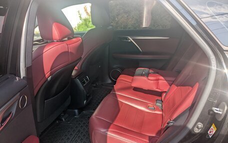 Lexus RX IV рестайлинг, 2018 год, 4 050 000 рублей, 5 фотография