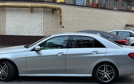 Mercedes-Benz E-Класс, 2013 год, 3 240 000 рублей, 6 фотография