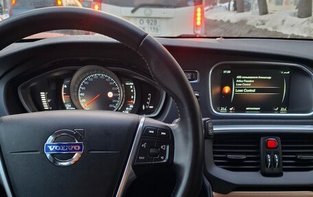 Volvo V40 Cross Country I, 2015 год, 2 100 000 рублей, 8 фотография