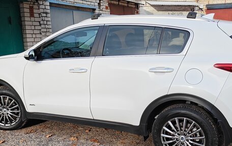 KIA Sportage IV рестайлинг, 2017 год, 1 900 000 рублей, 2 фотография