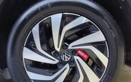 Volkswagen Tiguan II, 2022 год, 2 800 000 рублей, 7 фотография