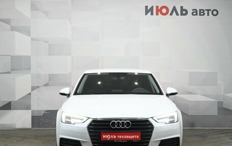 Audi A4, 2019 год, 2 700 000 рублей, 3 фотография