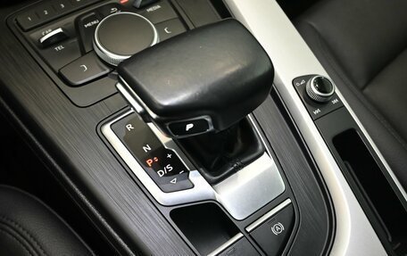 Audi A4, 2019 год, 2 700 000 рублей, 19 фотография
