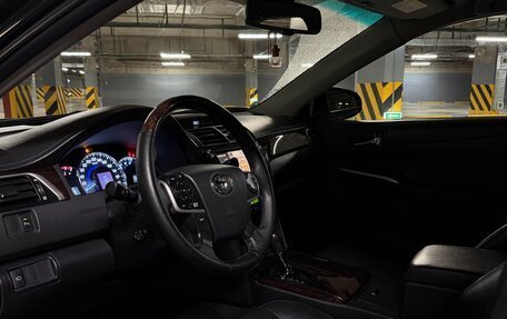 Toyota Camry, 2012 год, 1 650 000 рублей, 6 фотография