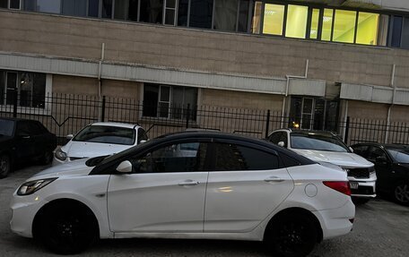 Hyundai Solaris II рестайлинг, 2012 год, 339 000 рублей, 3 фотография