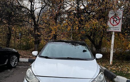 Hyundai Solaris II рестайлинг, 2012 год, 339 000 рублей, 2 фотография