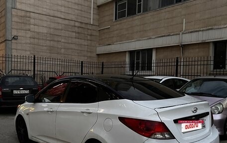 Hyundai Solaris II рестайлинг, 2012 год, 339 000 рублей, 5 фотография