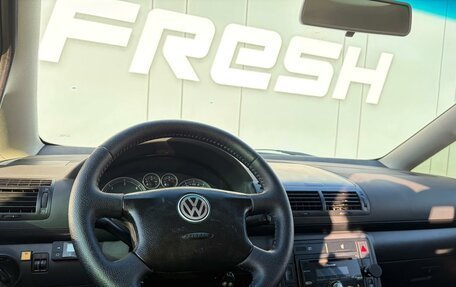 Volkswagen Sharan I рестайлинг, 2002 год, 423 000 рублей, 6 фотография