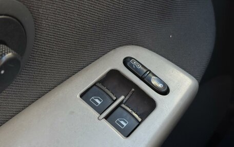 Volkswagen Sharan I рестайлинг, 2002 год, 423 000 рублей, 12 фотография