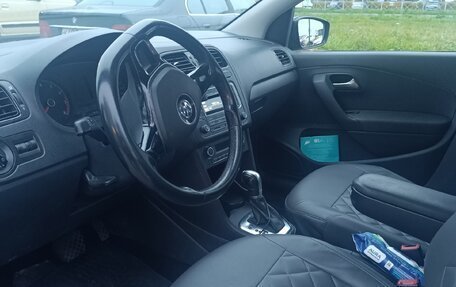 Volkswagen Polo VI (EU Market), 2018 год, 700 000 рублей, 10 фотография
