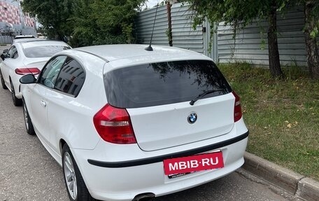 BMW 1 серия, 2009 год, 700 000 рублей, 5 фотография