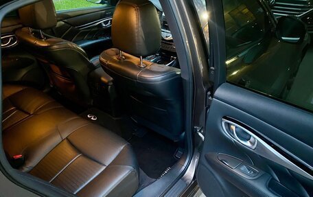 Infiniti Q70 I, 2015 год, 2 196 000 рублей, 10 фотография