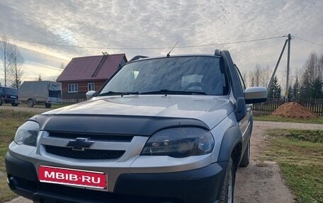 Chevrolet Niva I рестайлинг, 2016 год, 670 000 рублей, 1 фотография
