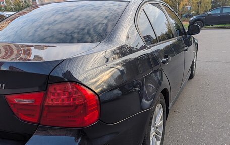 BMW 3 серия, 2009 год, 970 000 рублей, 3 фотография