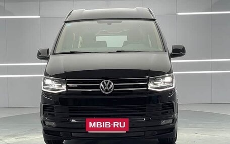 Volkswagen Caravelle T6 рестайлинг, 2019 год, 5 665 000 рублей, 3 фотография