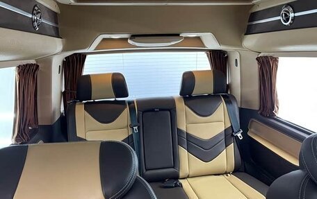 Volkswagen Caravelle T6 рестайлинг, 2019 год, 5 665 000 рублей, 12 фотография