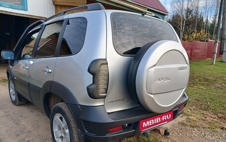 Chevrolet Niva I рестайлинг, 2016 год, 670 000 рублей, 4 фотография