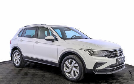 Volkswagen Tiguan II, 2021 год, 2 500 000 рублей, 3 фотография
