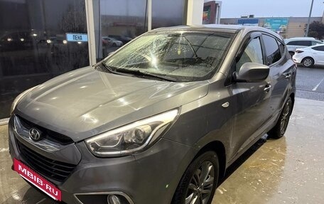 Hyundai ix35 I рестайлинг, 2014 год, 980 000 рублей, 2 фотография
