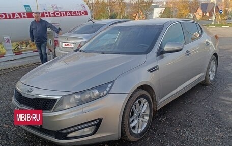 KIA Optima III рестайлинг, 2011 год, 850 000 рублей, 22 фотография