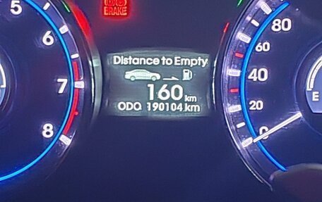 Hyundai Sonata VI, 2012 год, 1 100 000 рублей, 4 фотография