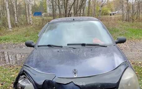 Renault Symbol I, 2003 год, 150 000 рублей, 8 фотография