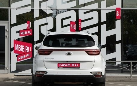 KIA Sportage IV рестайлинг, 2021 год, 2 250 000 рублей, 4 фотография
