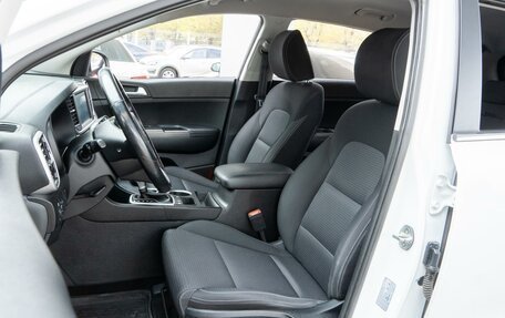 KIA Sportage IV рестайлинг, 2021 год, 2 250 000 рублей, 11 фотография