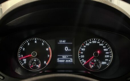 Volkswagen Jetta VII, 2012 год, 1 000 000 рублей, 11 фотография