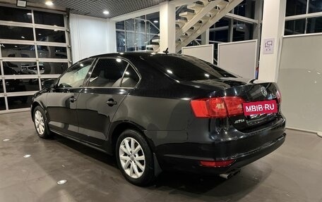 Volkswagen Jetta VII, 2012 год, 1 000 000 рублей, 5 фотография