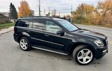 Mercedes-Benz GL-Класс, 2012 год, 2 400 000 рублей, 2 фотография