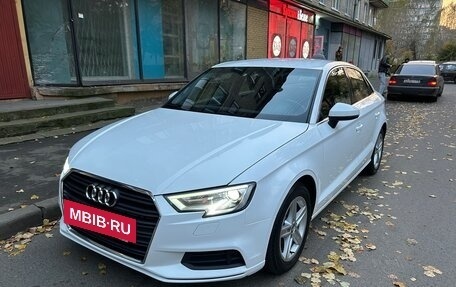Audi A3, 2018 год, 1 300 000 рублей, 15 фотография